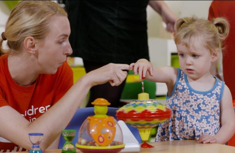 Children-in-hospital-folens-giving